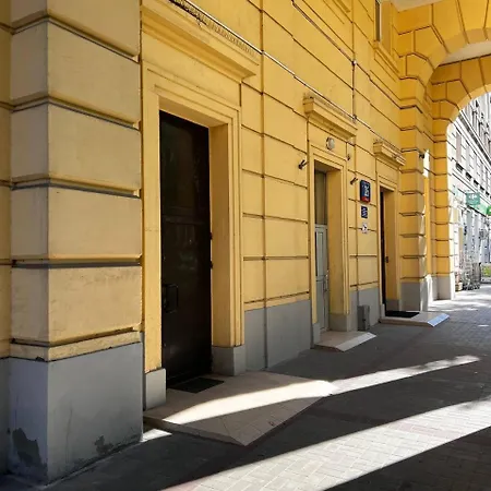 To Close Homestay Warsaw