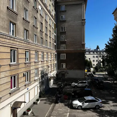 To Close * Warsaw